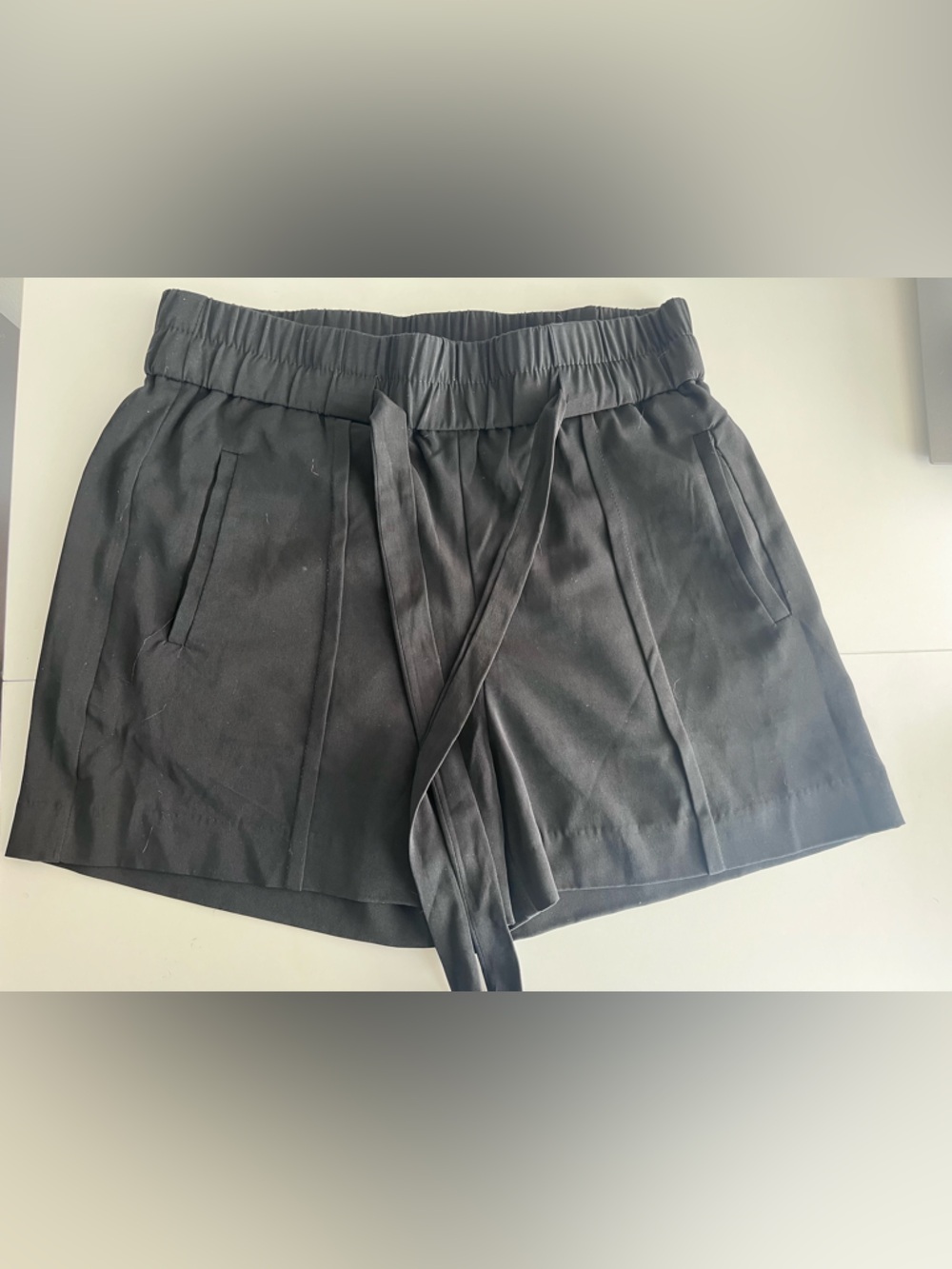 Dynamite Black Tie-Waist Pleated Women’s Shorts
